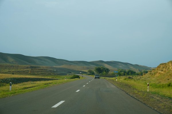 Le chargeur 42V pour trottinette électrique : polyvalent et rapide